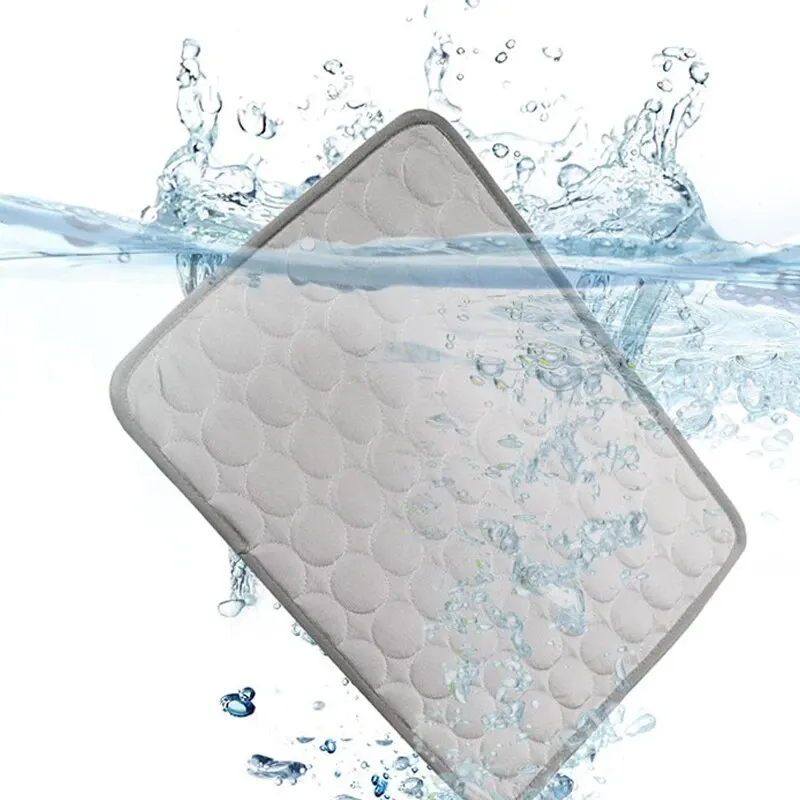 Tapete Refrescante para Gatos e Cães com Material de Resfriamento - Imagem 5