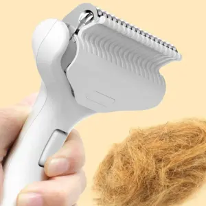 escova removedora de pelos para cães e gatos