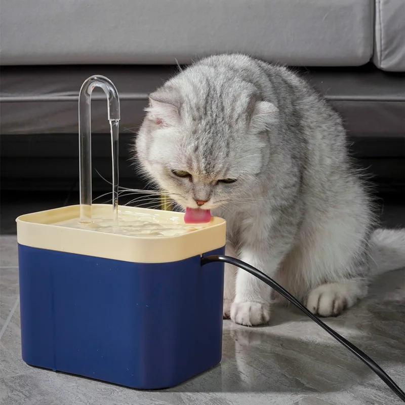fonte de água para gatos e cães