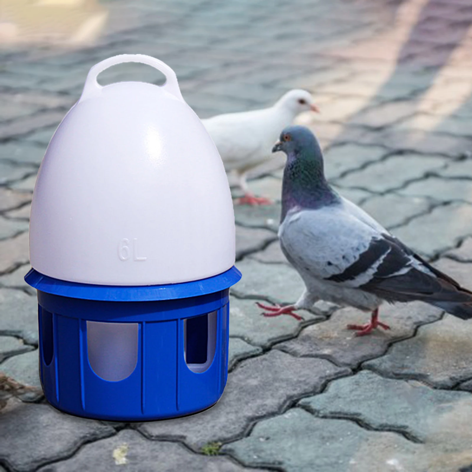 Bebedouro para Pássaros e Aves com Alça e Encaixe na Gaiola - Imagem 2