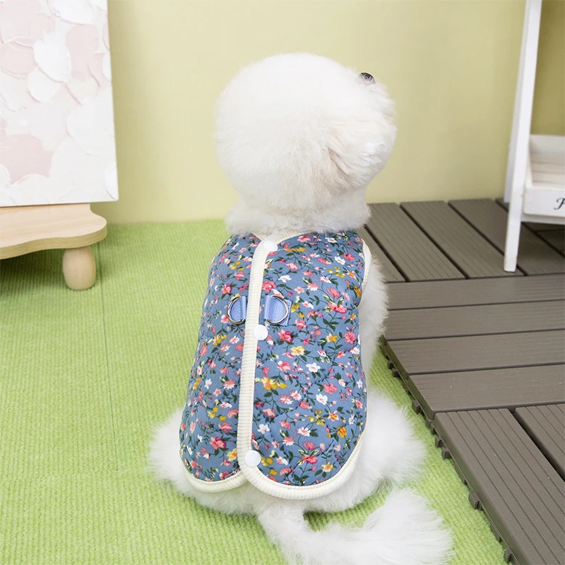 Jaqueta de Inverno para Cães com Estampa Floral e Anel D - Image 2