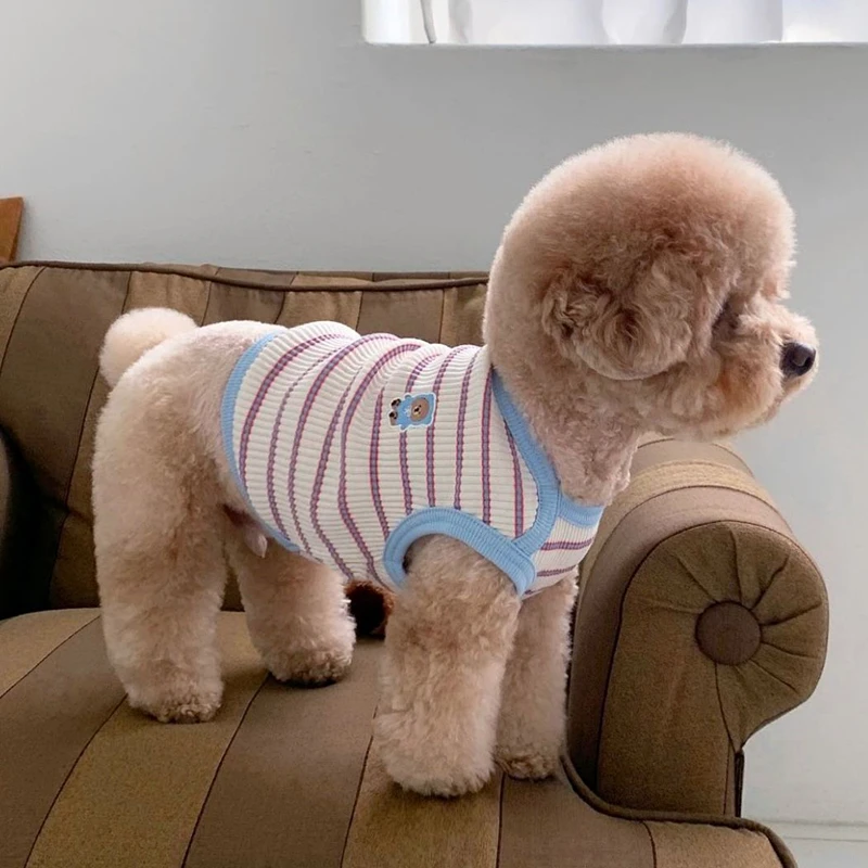 Camiseta Listrada para Cães Pequenos de Poliéster Leve - Imagem 3