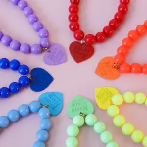 coleira de pérolas para cães pequenos