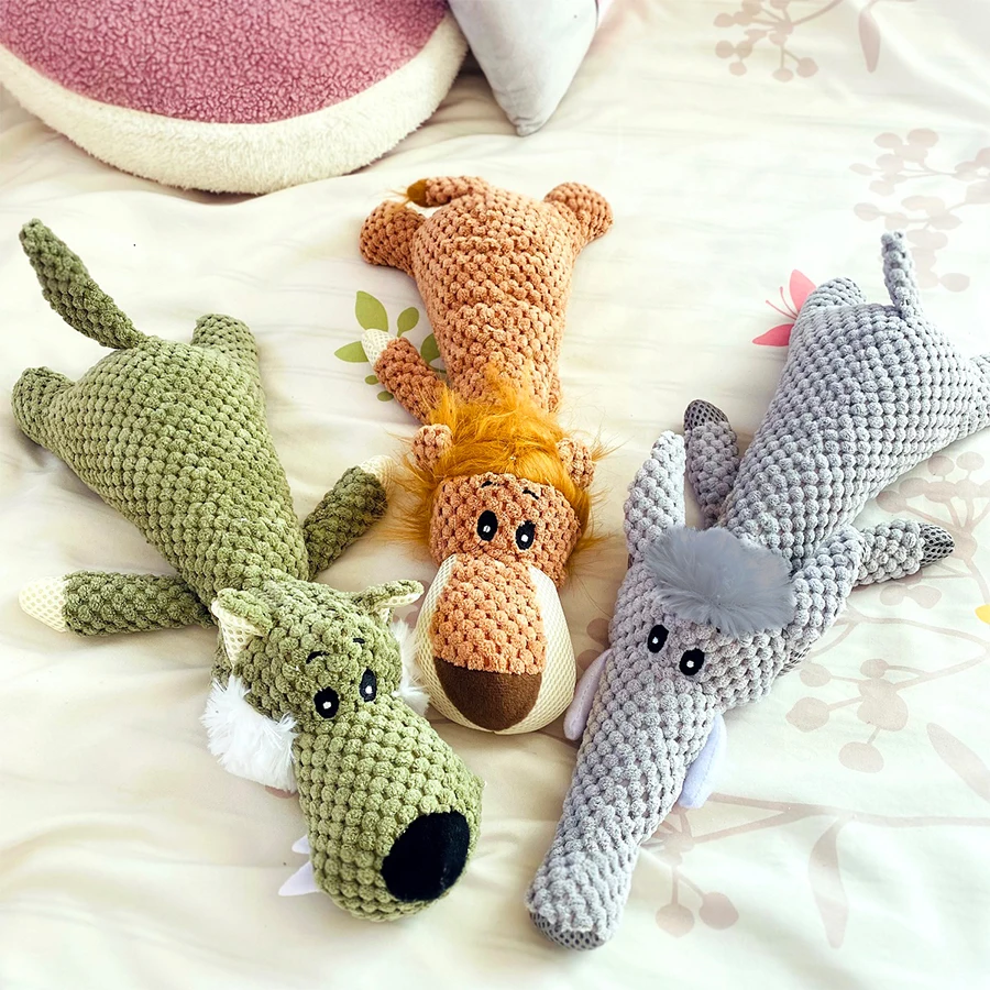 Brinquedo de Pelúcia para Cães com Som e 40 cm - Imagem 2