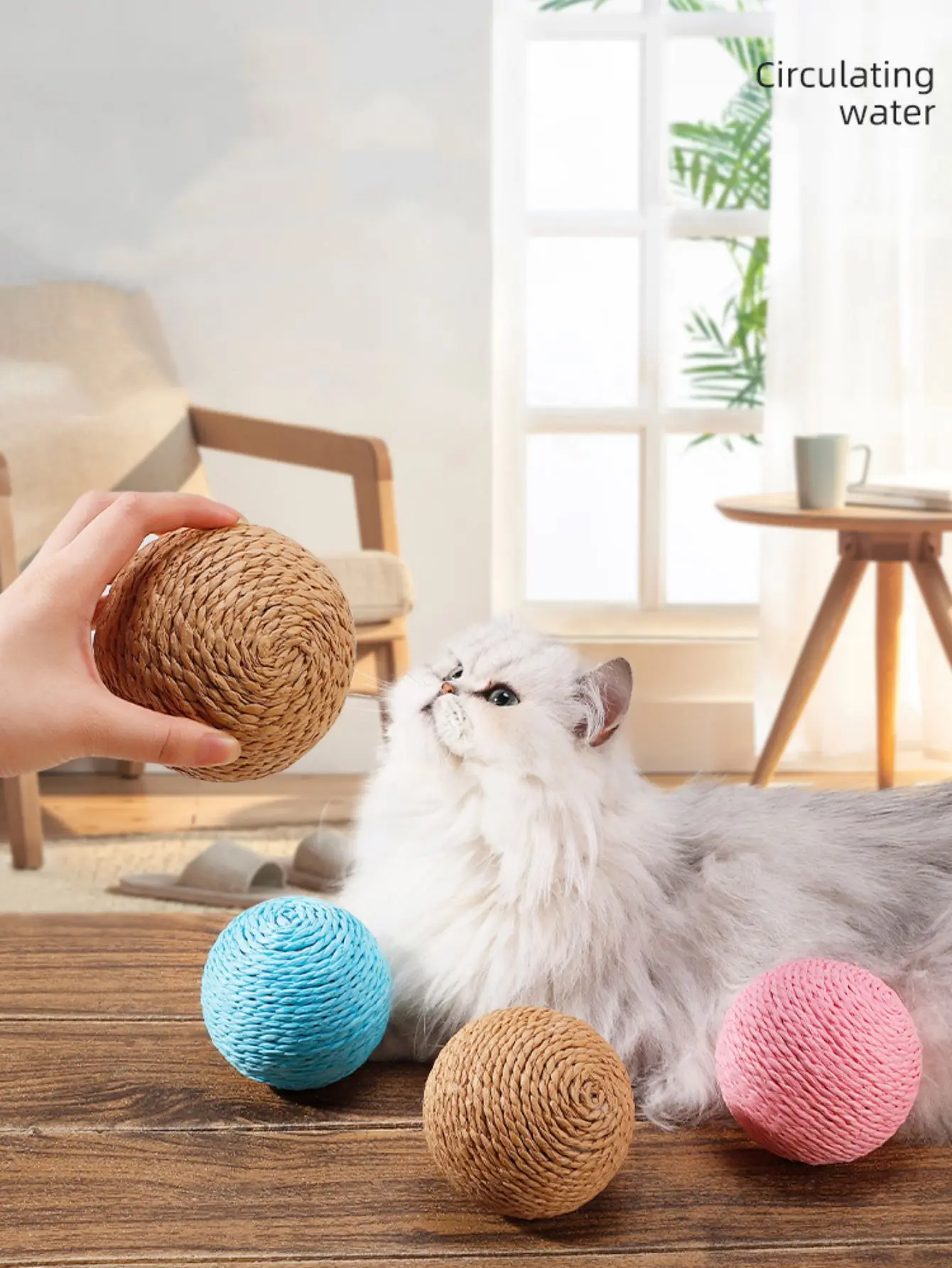 Bola de Sisal para Gatos 10 cm com Som para Arranhar e Brincar - Imagem 3