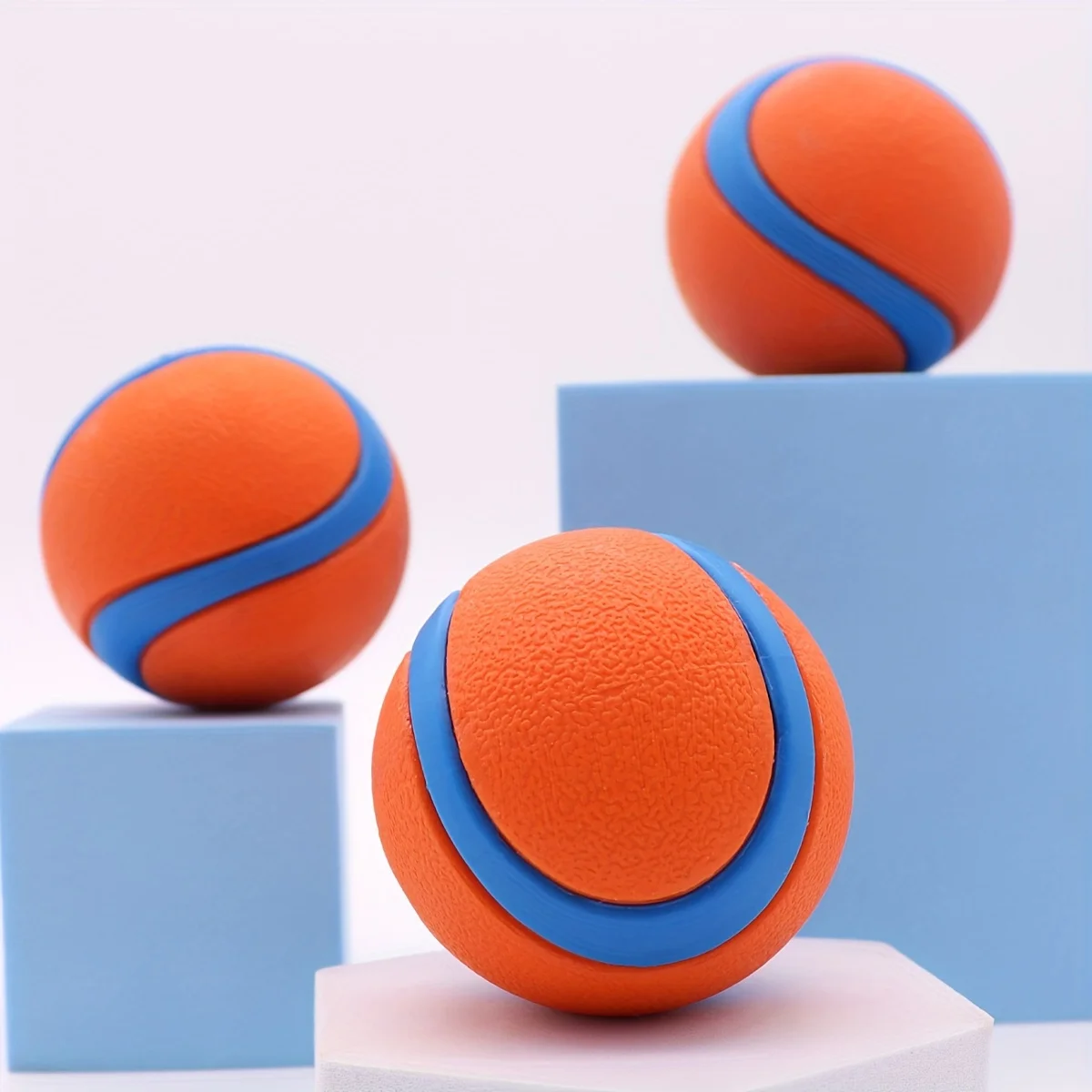 Bola de Mastigar para Cães de Silicone Durável para Raças Médias - Imagem 3