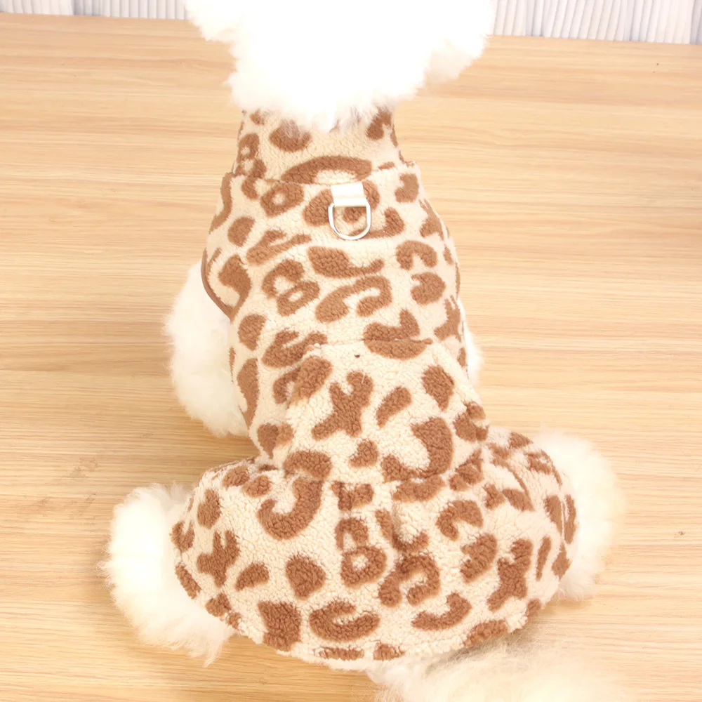 Vestido para Cães com Estampa de Leopardo para Inverno - Imagem 3