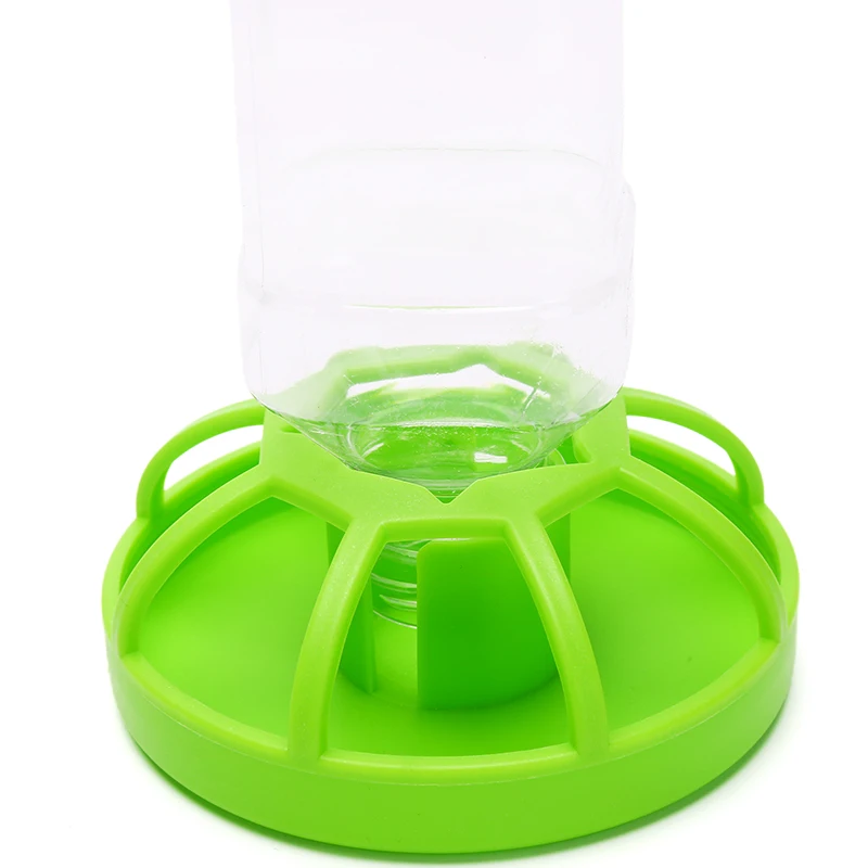 Dispensador de Água para Répteis de Plástico ABS com Garrafa Removível - Imagem 4
