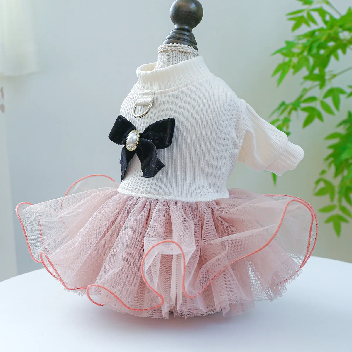 Vestido Tutu para Cães e Gatos de Renda Estampada - Imagem 5