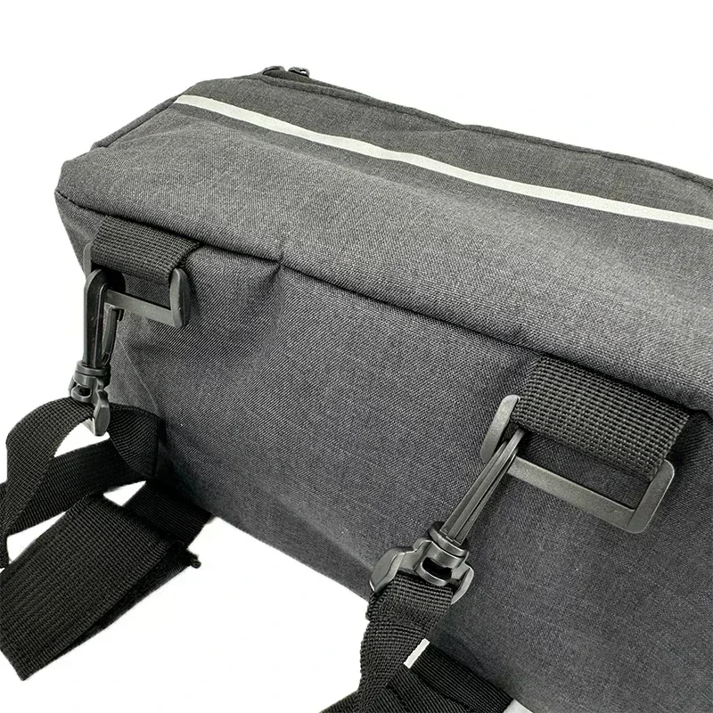 Bolsa Cesto Traseiro para Bicicleta 7L com Faixa Refletiva - Imagem 4