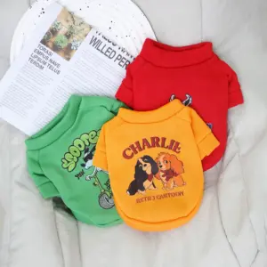 roupa para cães e gatos com capuz